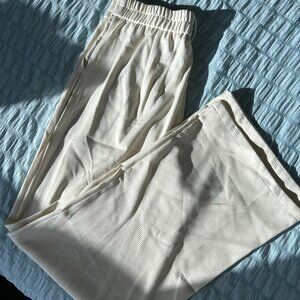 Women's Off-White Wide-Leg Dress Pant - Size Medium